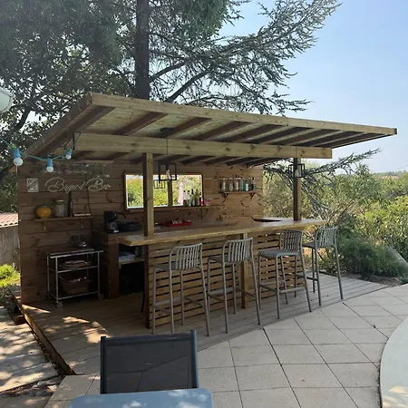 Confort 6 Pers Avec Piscine Holiday home *